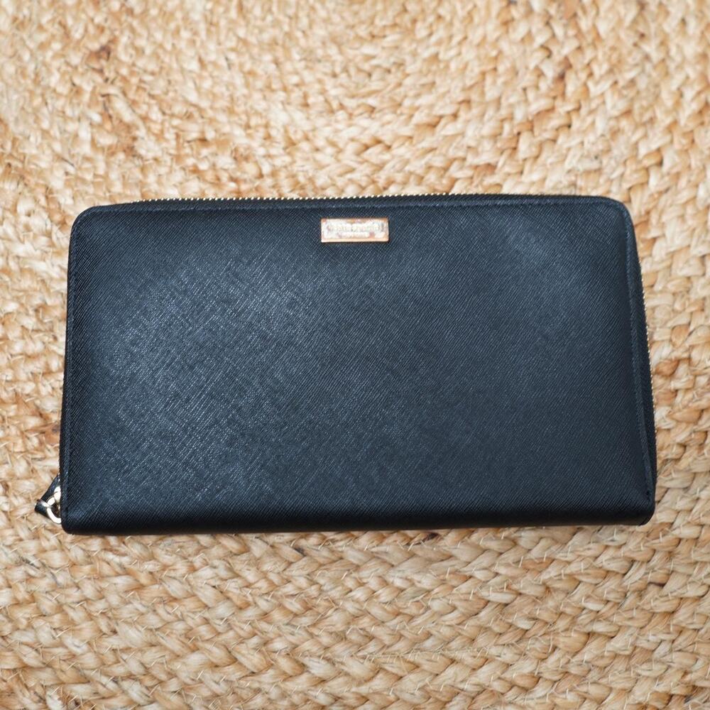 Kate Spade Black Travel Wallet Organizer